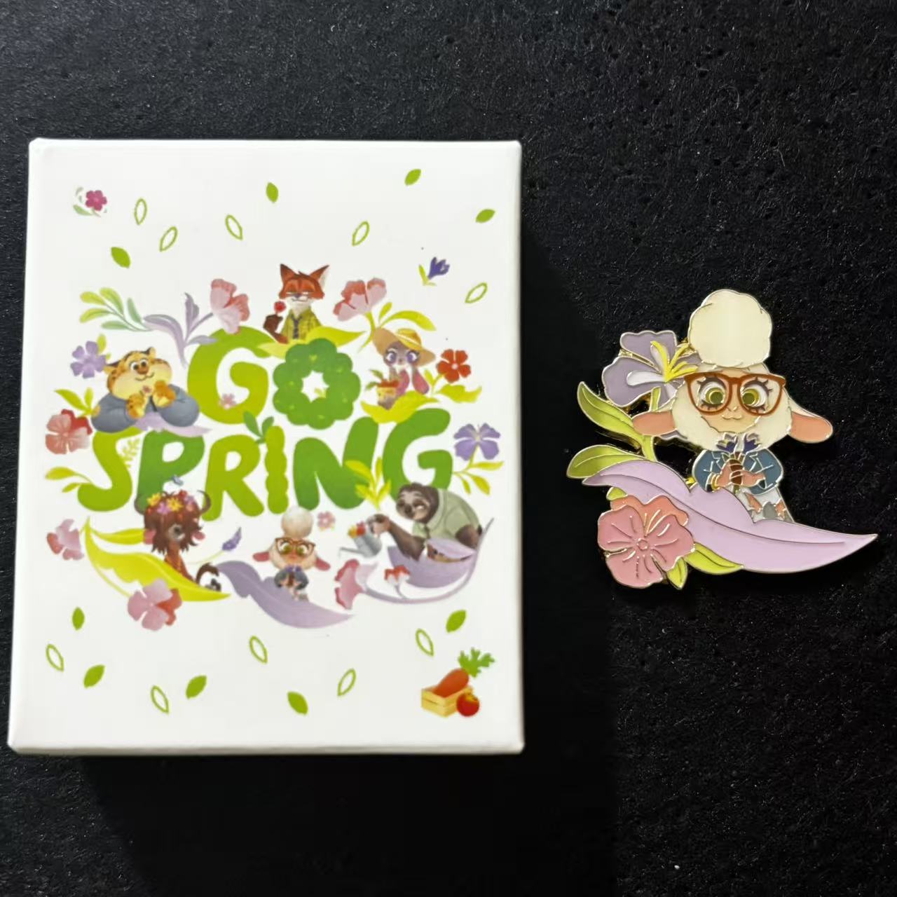 SHDL -  Zootopia Go Spring Mystery Pin Blind Box