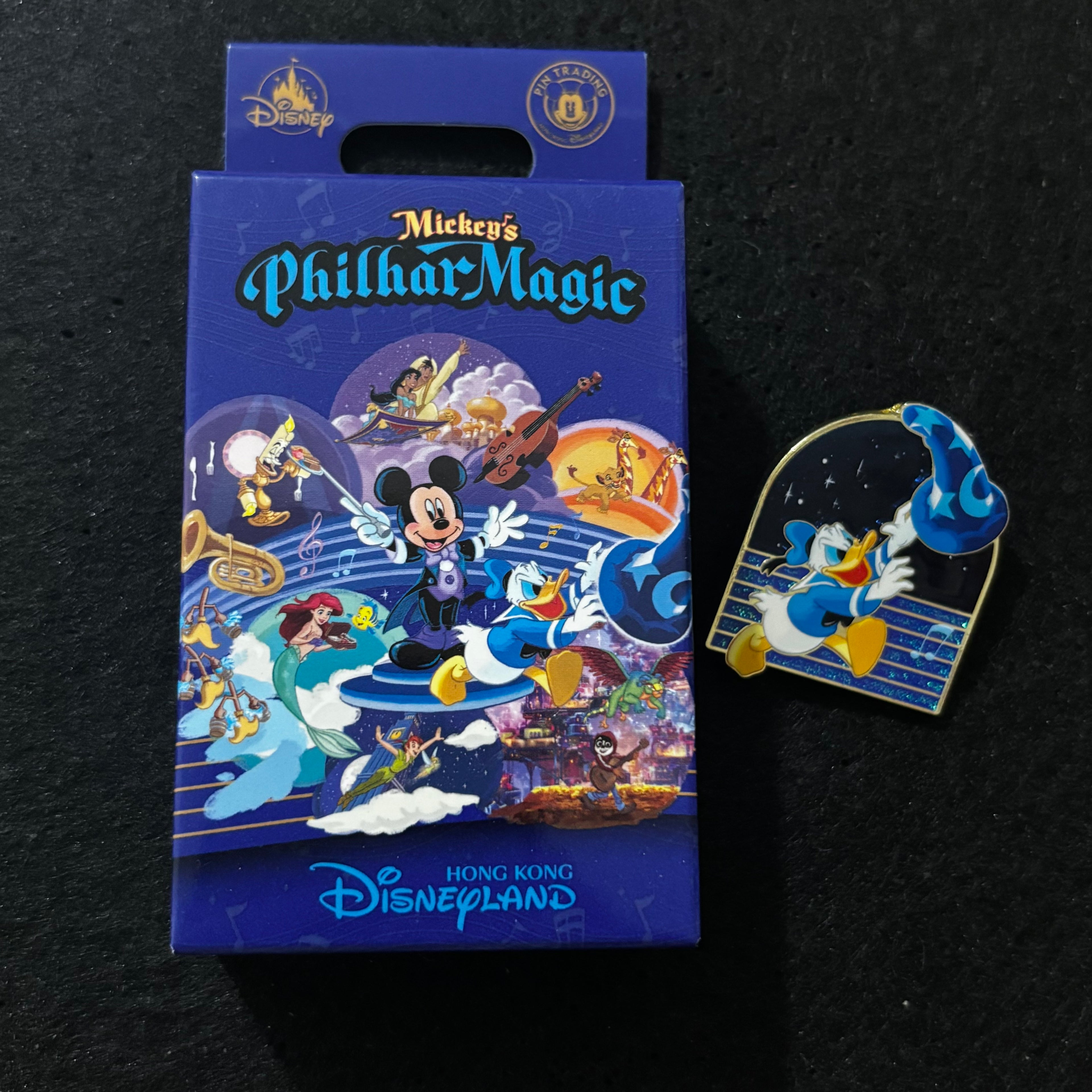 HKDL – Mickey’s PhilharMagic Stained Glass Mystery Pin Blind Box | 2026 | 8-Pin Collection | 2 Random Pins
