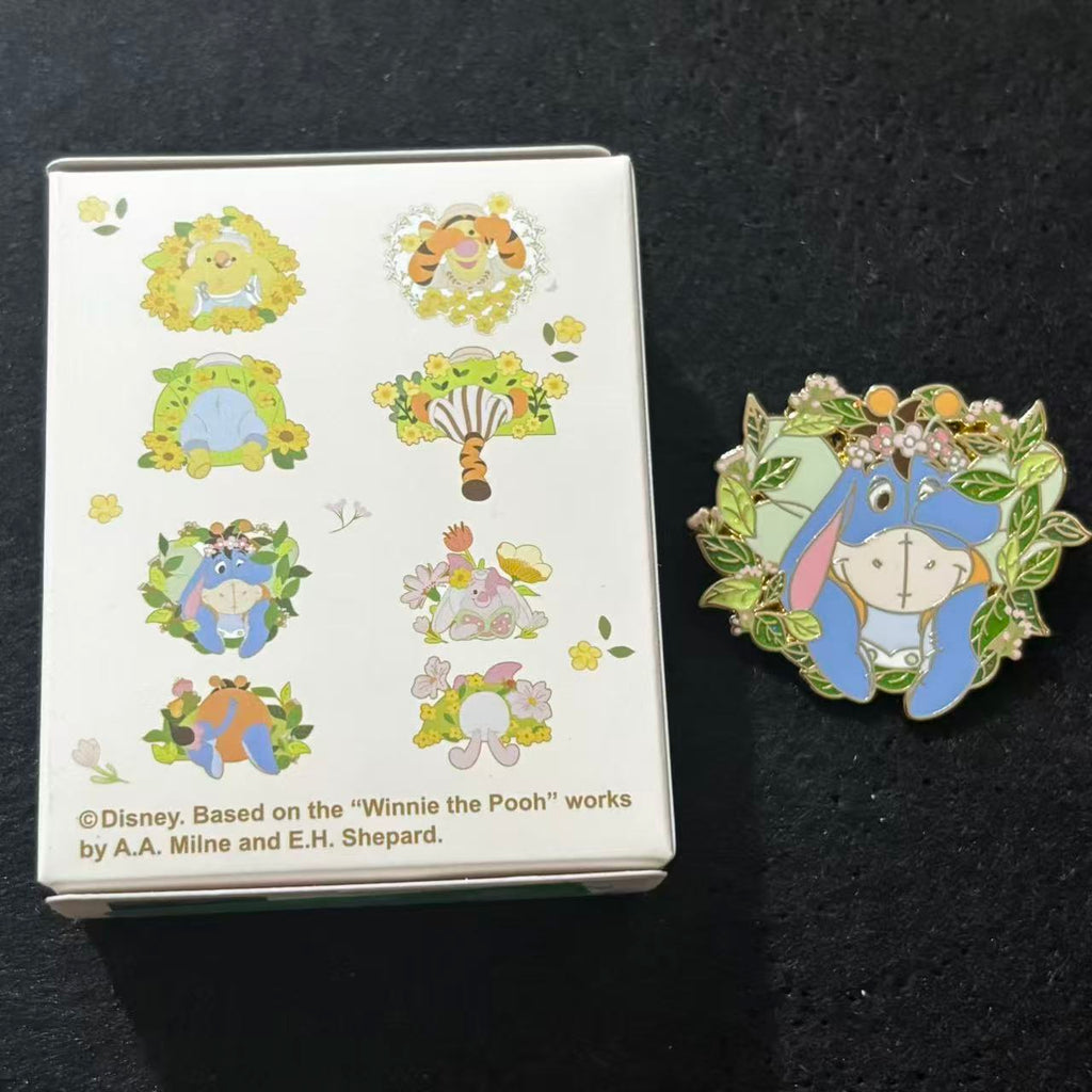 SHDL – Winnie the Pooh & Friends Spring Floral Mystery Pin Blind Box | 2025 Shanghai | 1 Random Pin