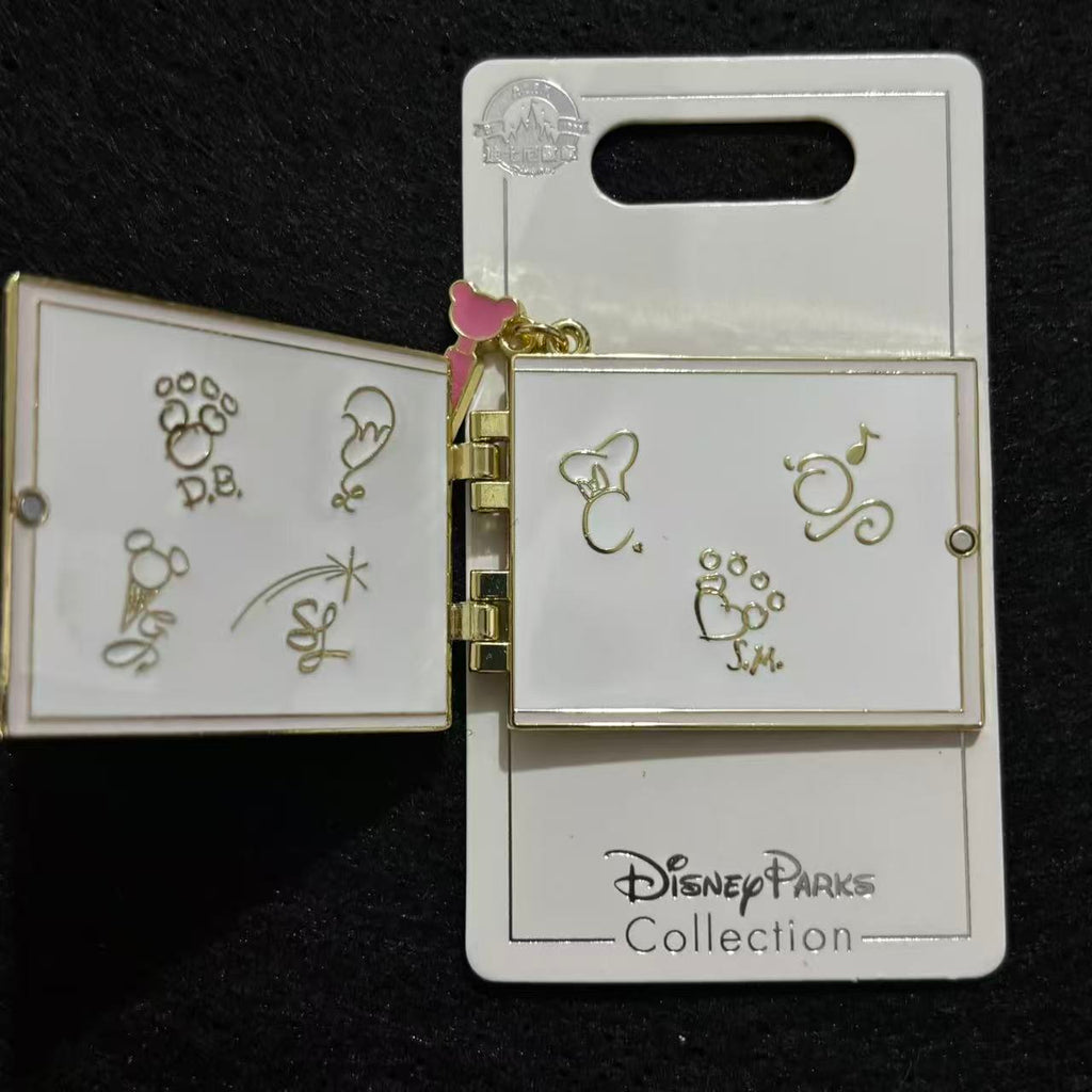 SHDL - Duffy and Friends Hinged Sketchbook Wand Dangle Pin | Shanghai Resort Exclusive