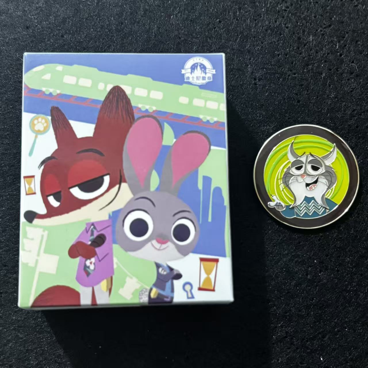 SHDL - Shanghai Zootopia 2 Mystery Pin Badge Blind Box