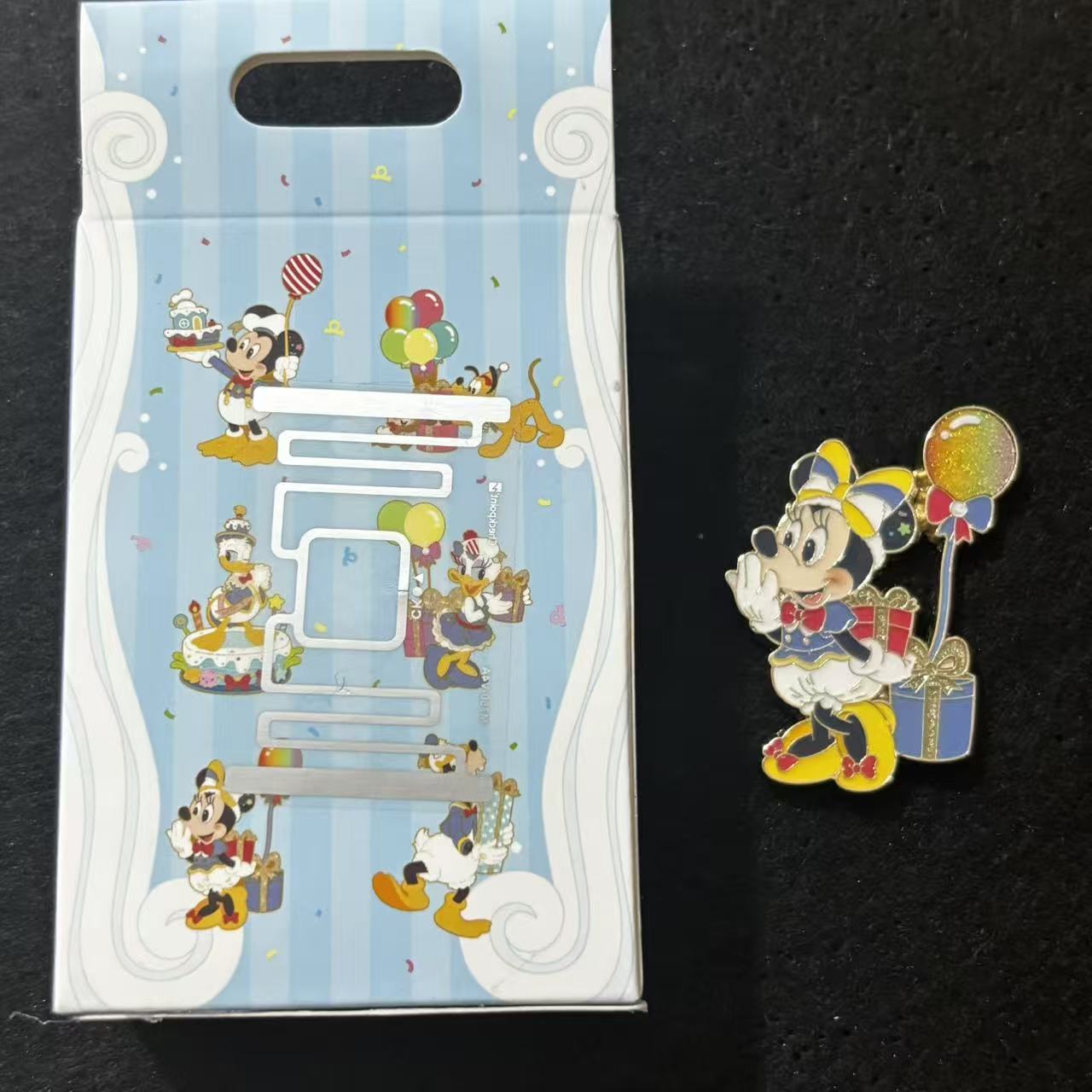 SHDL - Donald Duck Birthday Mystery Pin Blind Box | Mickey & Friends Birthday Party Collection