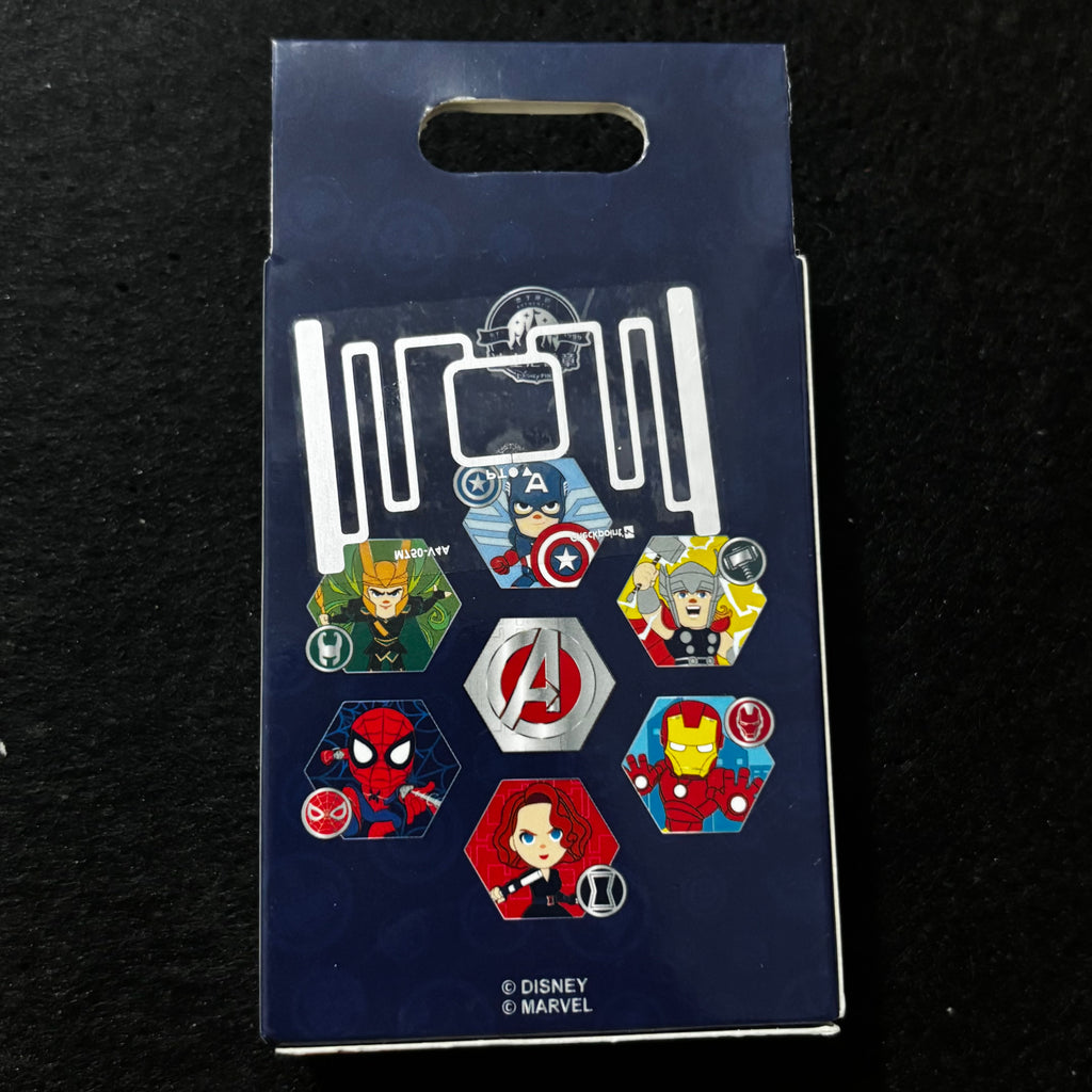 SHDL – Marvel Avengers Chibi Hexagon Mystery Pin Blind Box | 2026 Shanghai | 7-Pin Collection | 1 Random Pin